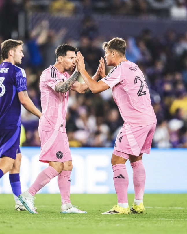 '메시 멀티골' 인터 마이애미, 올랜도 시티에 4-2 역전승